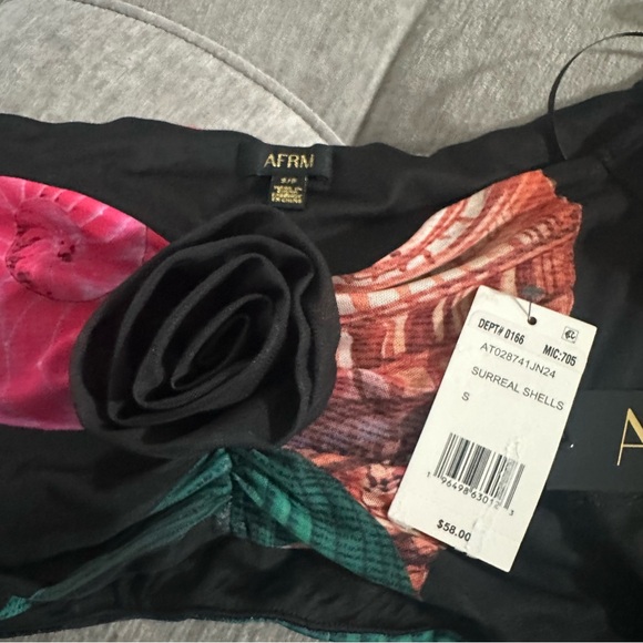 NWT AFRM Elden Top in Surreal Shells - Picture 10 of 11